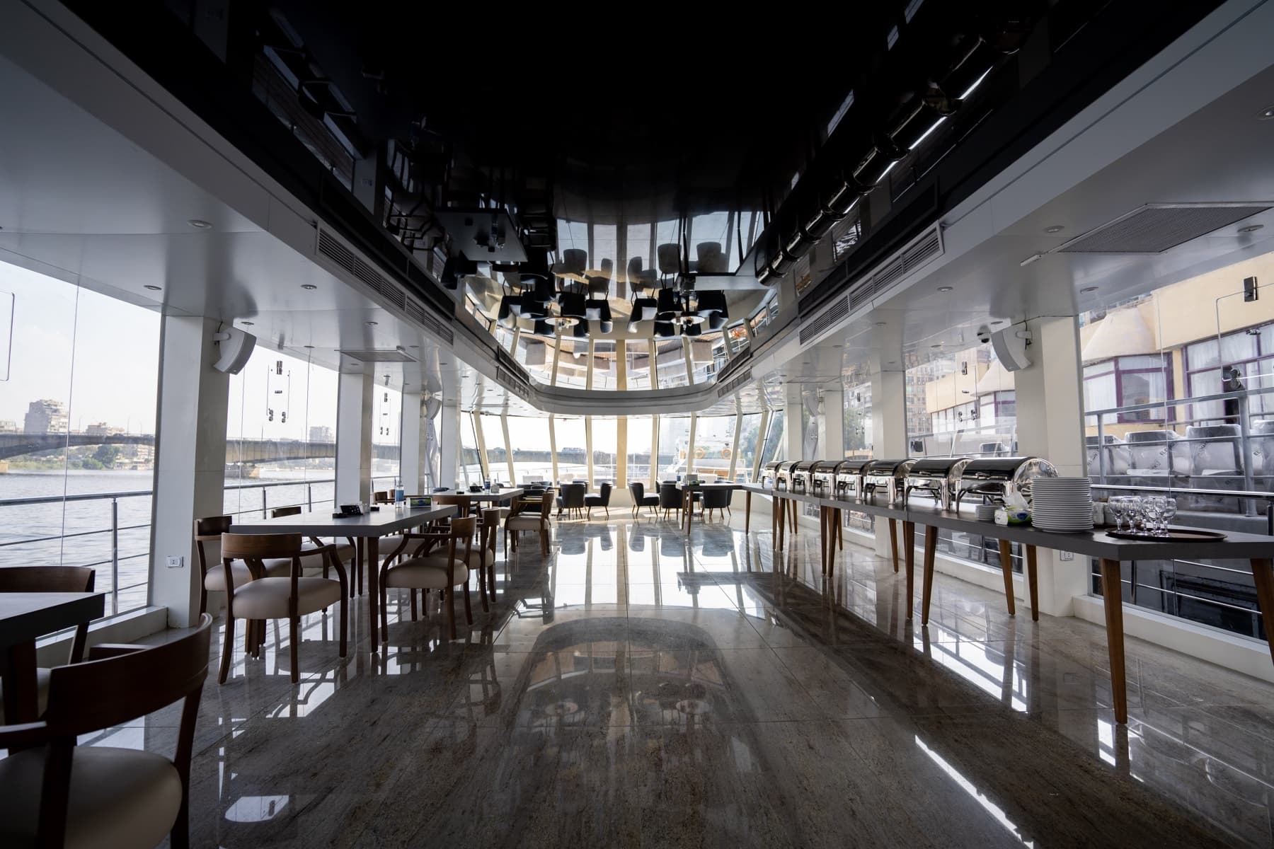 Contemporary dining and event vessel in Cairo